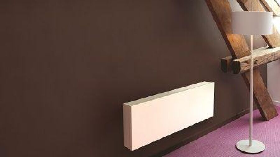 Radiator verwarmt í©n koelt
