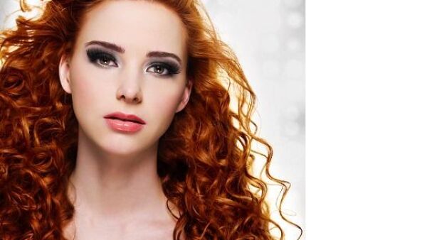 Weelderige krullen voor een feestelijke glamourlook