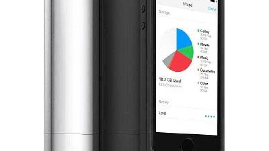 Eerste iPhone 5/5s-hoes met geheugen, voeding í©n bescherming