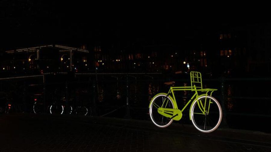 Introductie eerste reflecterende fiets