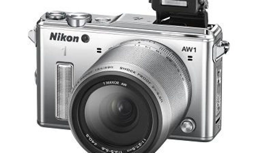 Nikon introduceert ’s werelds eerste water- en schokbestendige camera met verwisselbaar objectief: