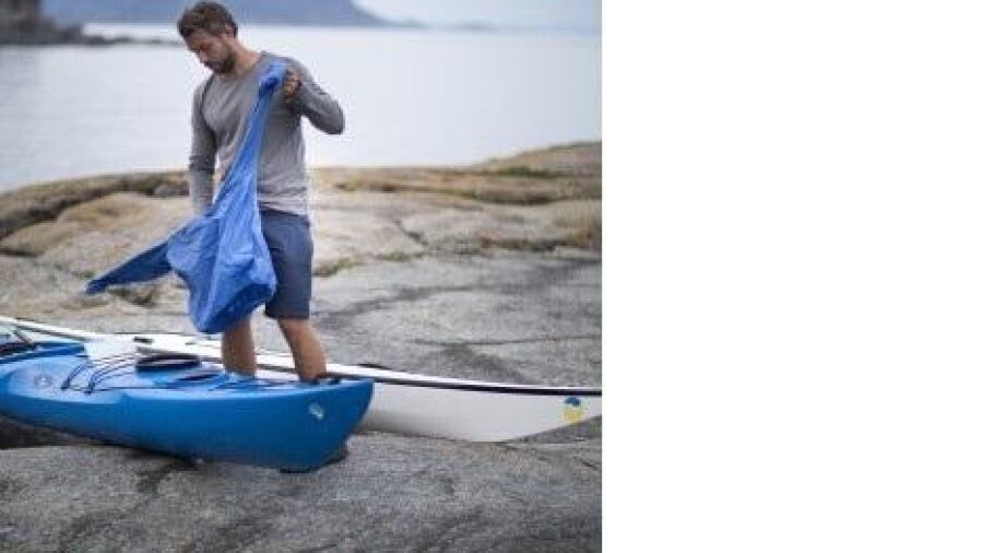 Lichtgewicht kleding voor hikers, bikers en kanoírs