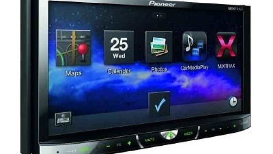 AV Receivers voor de auto met uitgebreide aansluitmogelijkheden voor smartphones