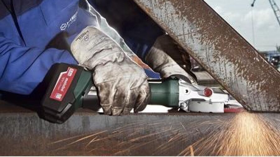 Metabo wereldprimeur met eerste platkop slijper