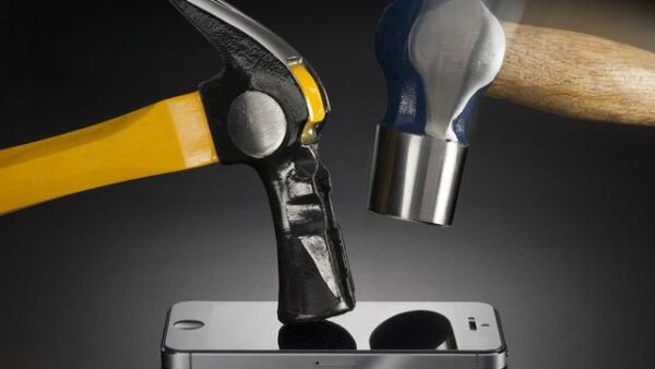 Flinterdunne laag beschermt smartphones en tablets tegen schade
