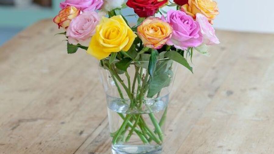 Verse snijbloemen door de brievenbus