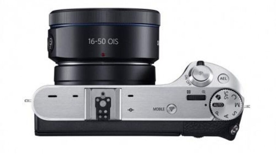 Samsung introduceert compacte, snelle NX500 smart systeemcamera