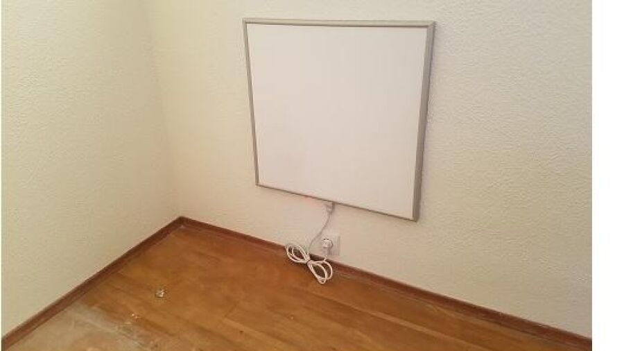 De kamer verwarmen via de wanden