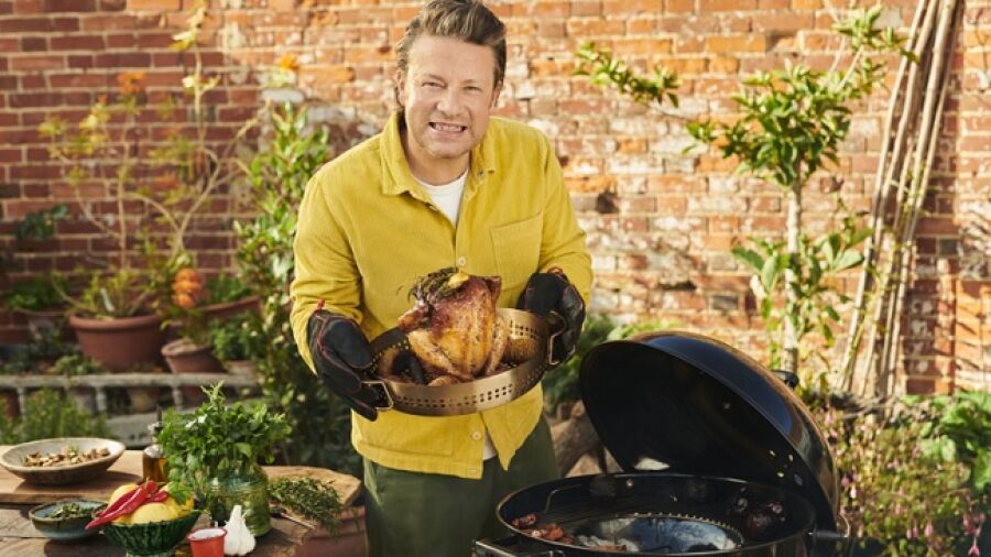 Weber en Jamie Oliver slaan de handen ineen