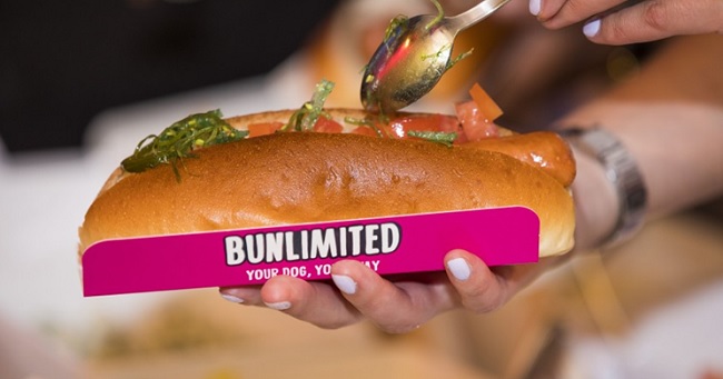 Bunlimeted-hotdog